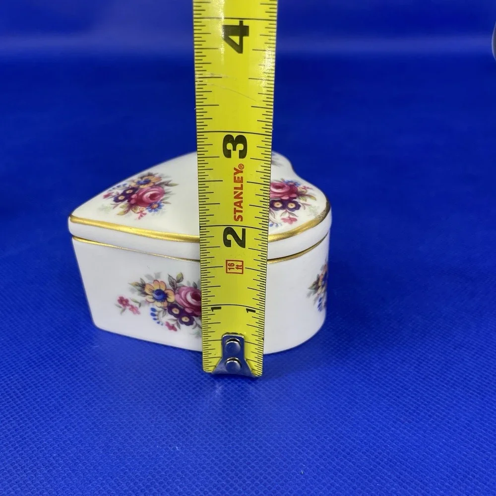 Set of 2 Heart Shaped Floral Kirk & Matz Bone China Trinket/Jewelry/Pill Boxes